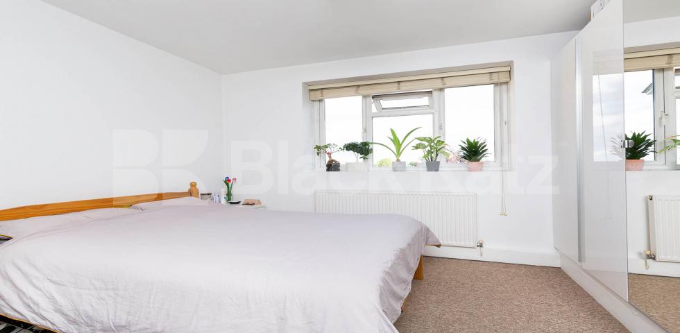 			1 Bedroom, 1 bath, 1 reception Flat			 Muswell Hill , Muswell Hill